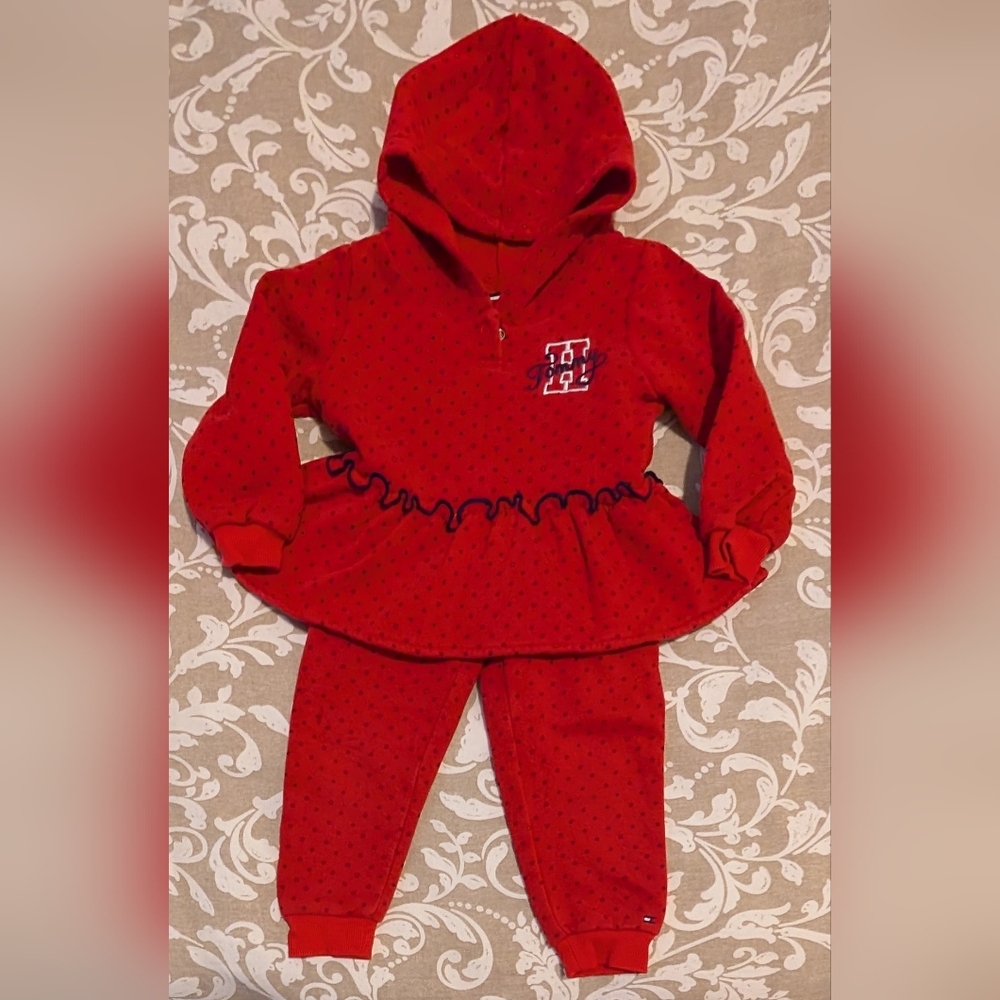 Tommy Hilfiger 2-piece Fleece Lined Hoodie and Jogger Pants Set